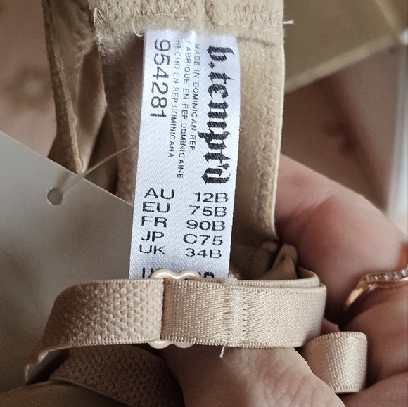 B.tempt'd conversion nudes bra NWT size 34 b - Picture 4 of 5